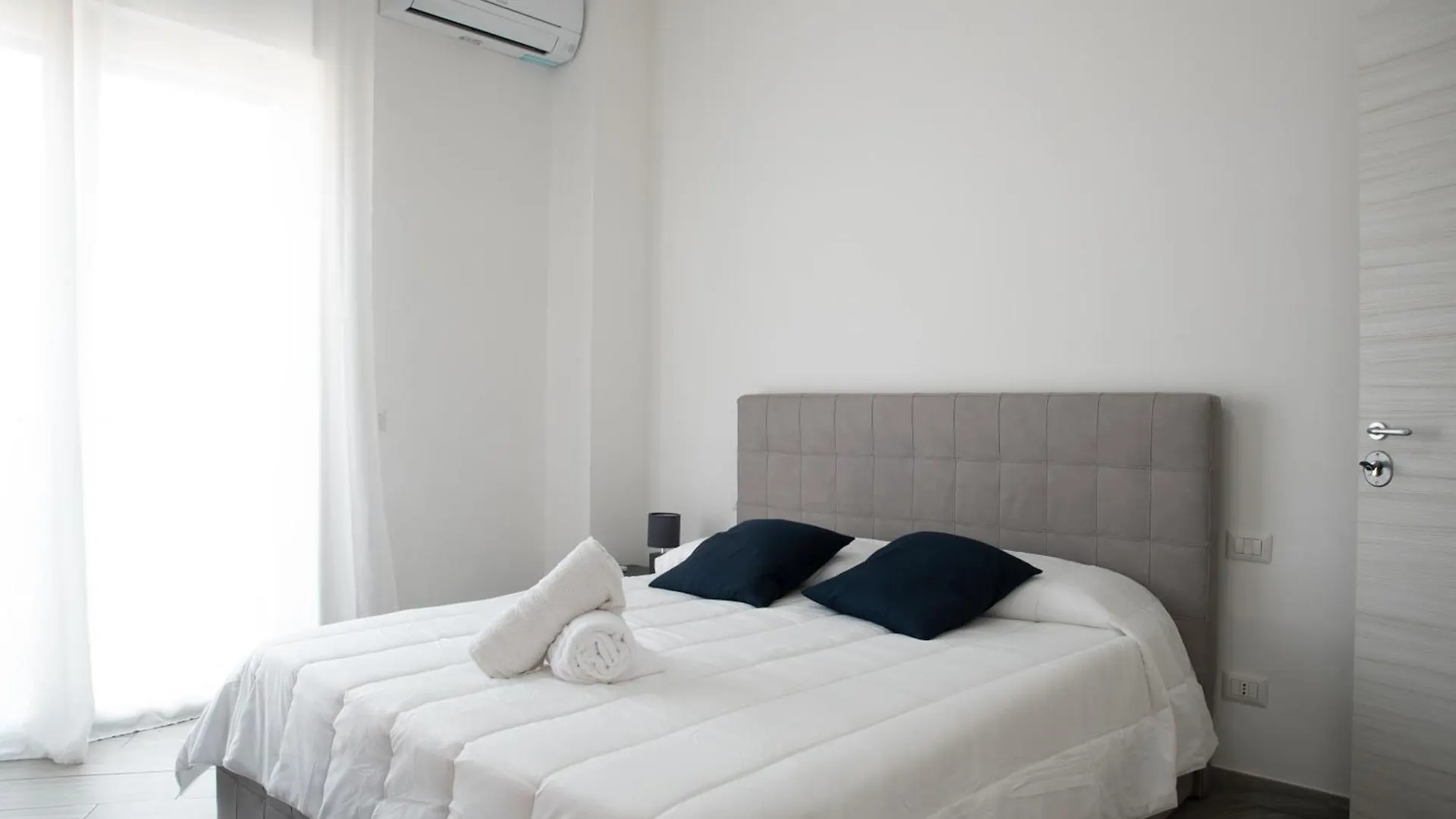 נאפולי B&B Monteleone ,12 איטליה